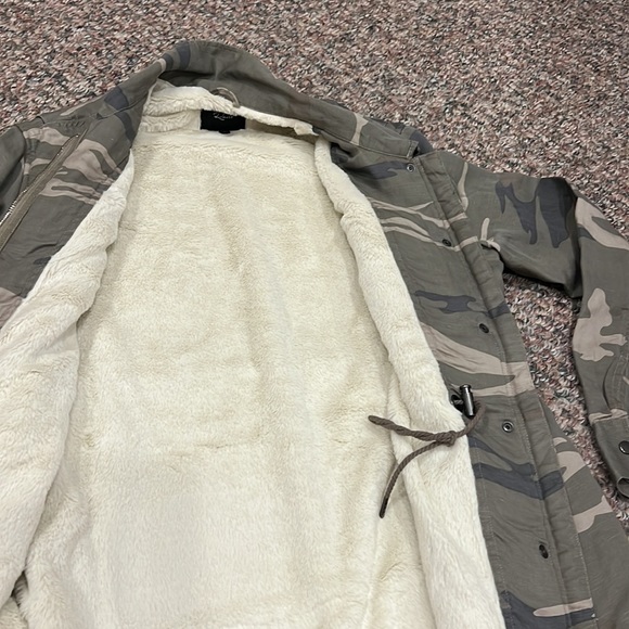 RAILS Whitaker Sage Camo jacket faux shearling lining utility cargo - Picture 5 of 6